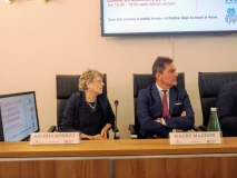 Da dx,  Avv. Mauro Mazzoni, Vicepresidente del Consiglio dell'Ordine degli Avvocati di Roma; Avv. Saveria Mobrici, Consigliere dell'Ordine.